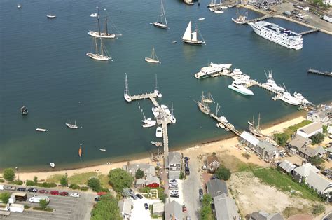 High tide vineyard haven. Things To Know About High tide vineyard haven. 
